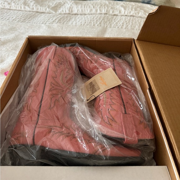 Lucchese Classics - Cowboy/Cowgirl Pink Boots - Size 6.5 B - Picture 6 of 13